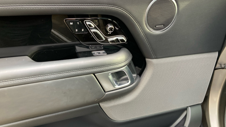 Land Rover Range Rover 3.0 SDV6 Vogue 4dr Auto Diesel Estate